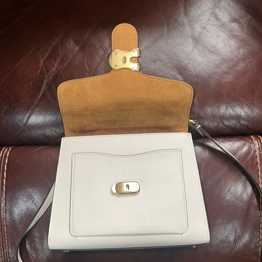 🔥🔥🔥Coach Tabby Mini Mixed Leather Top Handle Bag Crossbody Bag Satchel - Picture 8 of 13